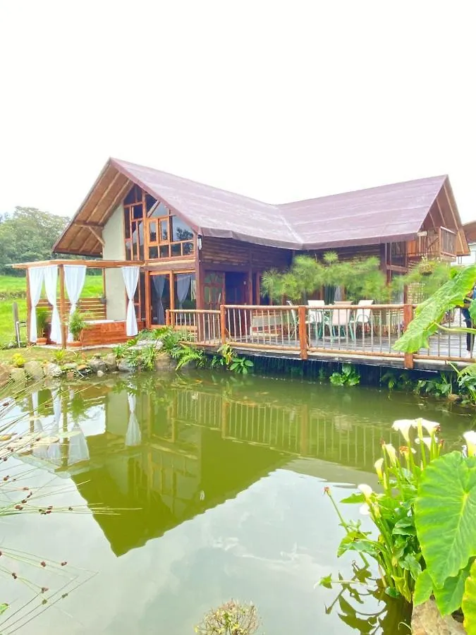 Chalet Del Lago Santa Elena Santa Elena