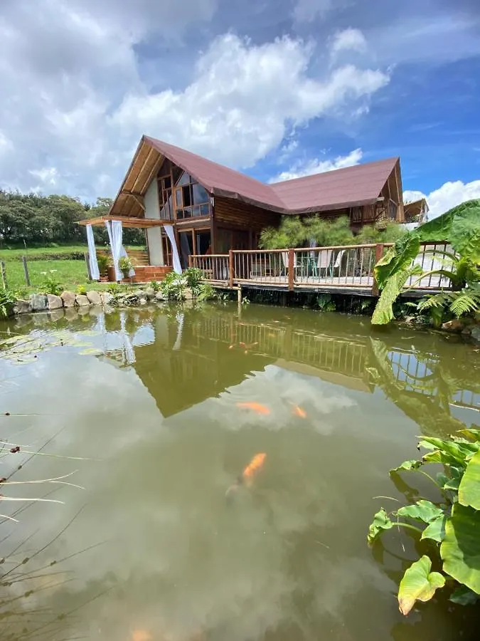 Chalet Del Lago Santa Elena Santa Elena